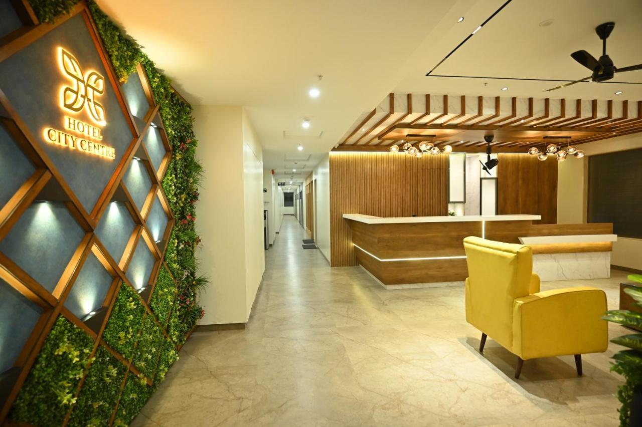 Hotel City Centre Lātūr Dış mekan fotoğraf