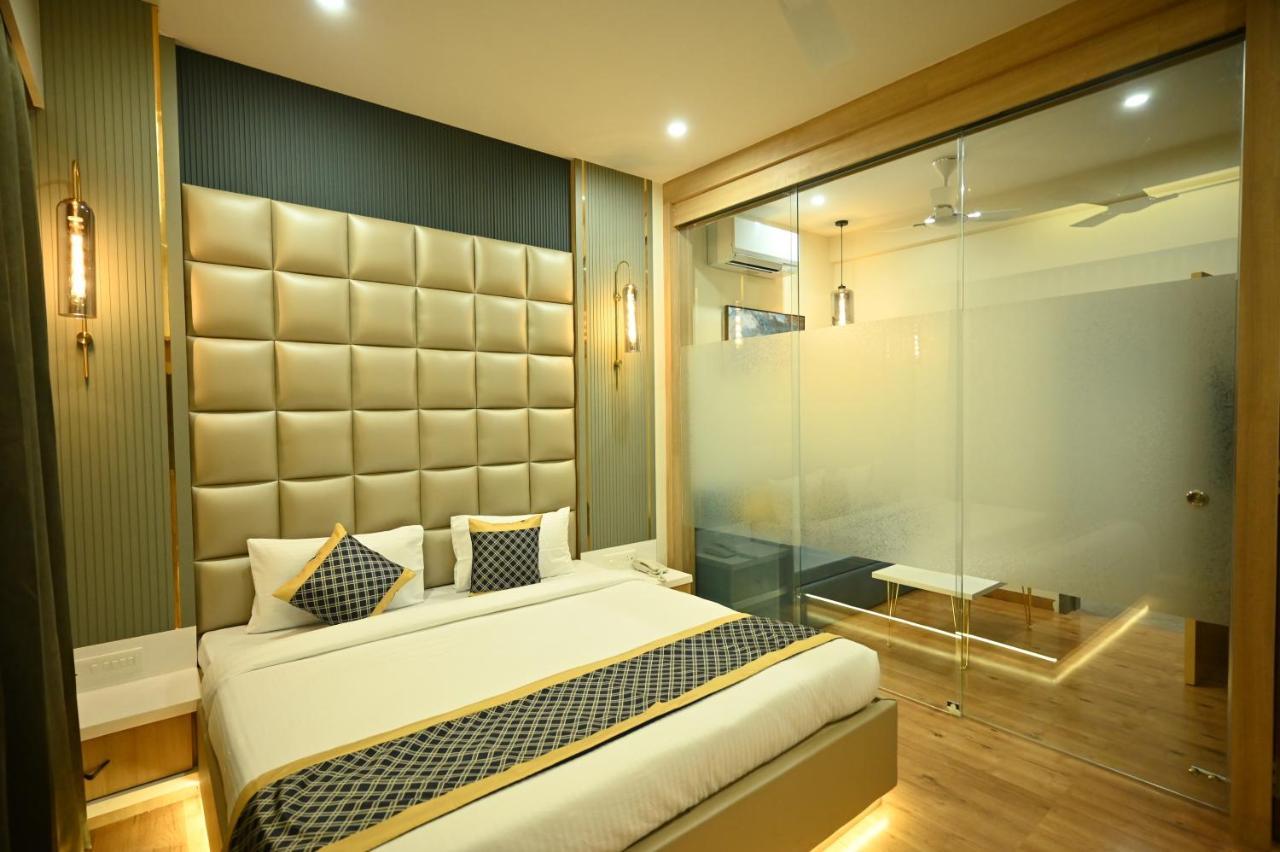 Hotel City Centre Lātūr Dış mekan fotoğraf
