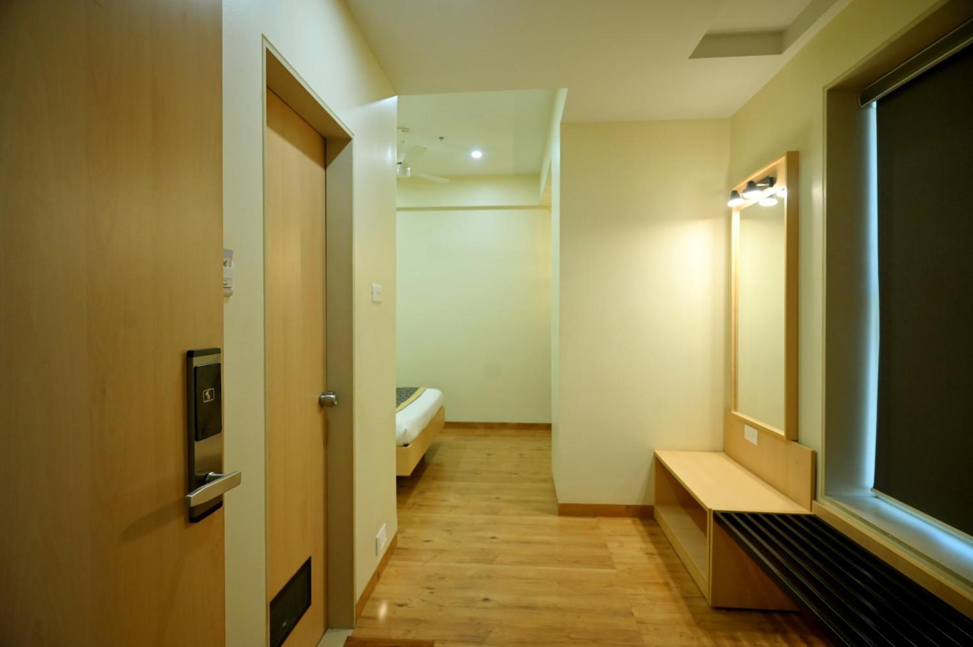 Hotel City Centre Lātūr Dış mekan fotoğraf